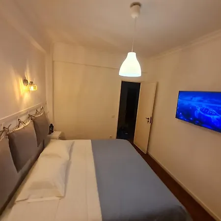 Monteiro Duplex Terrace * Rio de Mouro