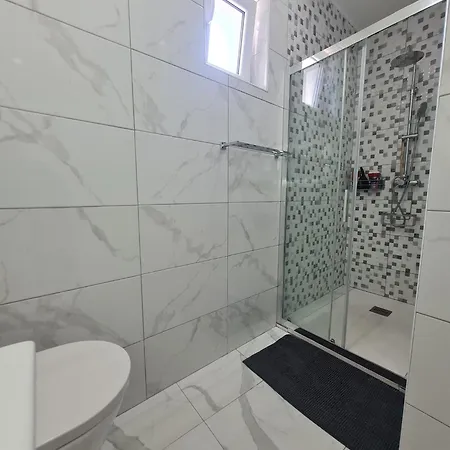 Monteiro Duplex Terrace *